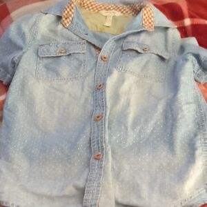 Light Blue Short Sleeve Button-Up Shirt